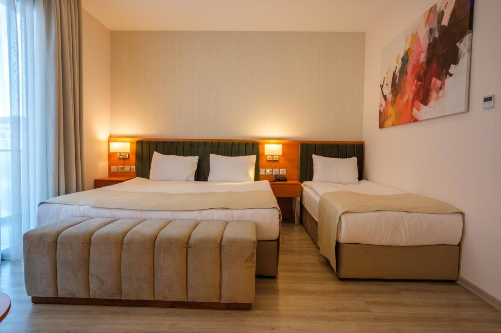 Caddem Inn Hotel Famagusta  Exteriör bild